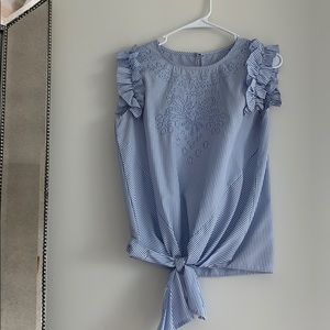 Beautiful blouse for any occasion! 💙